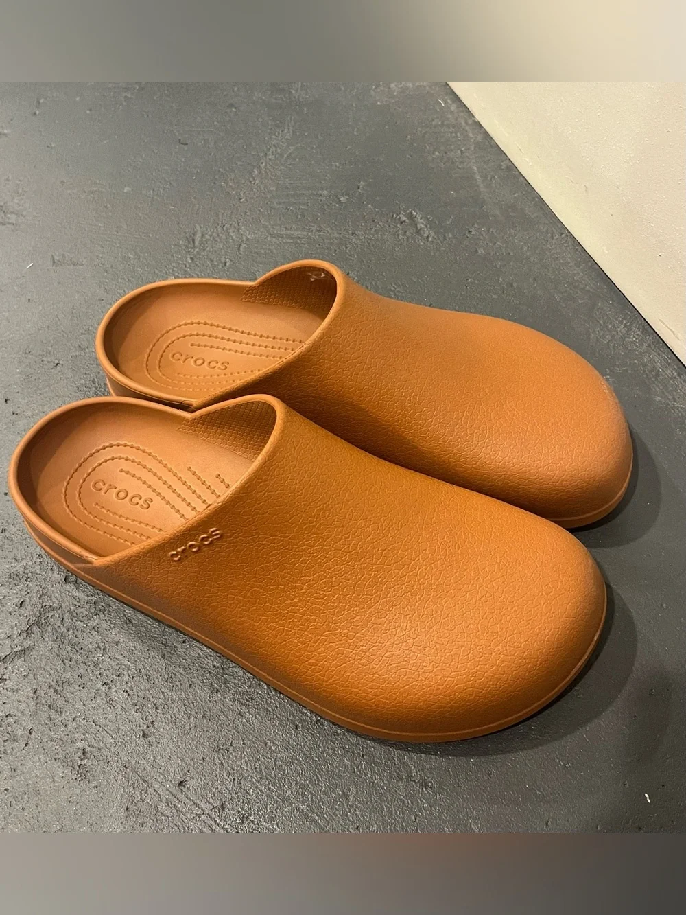 Crocs Men’s Size 12 Brown Orange Slip On Clogs Shoes Comfort Casual